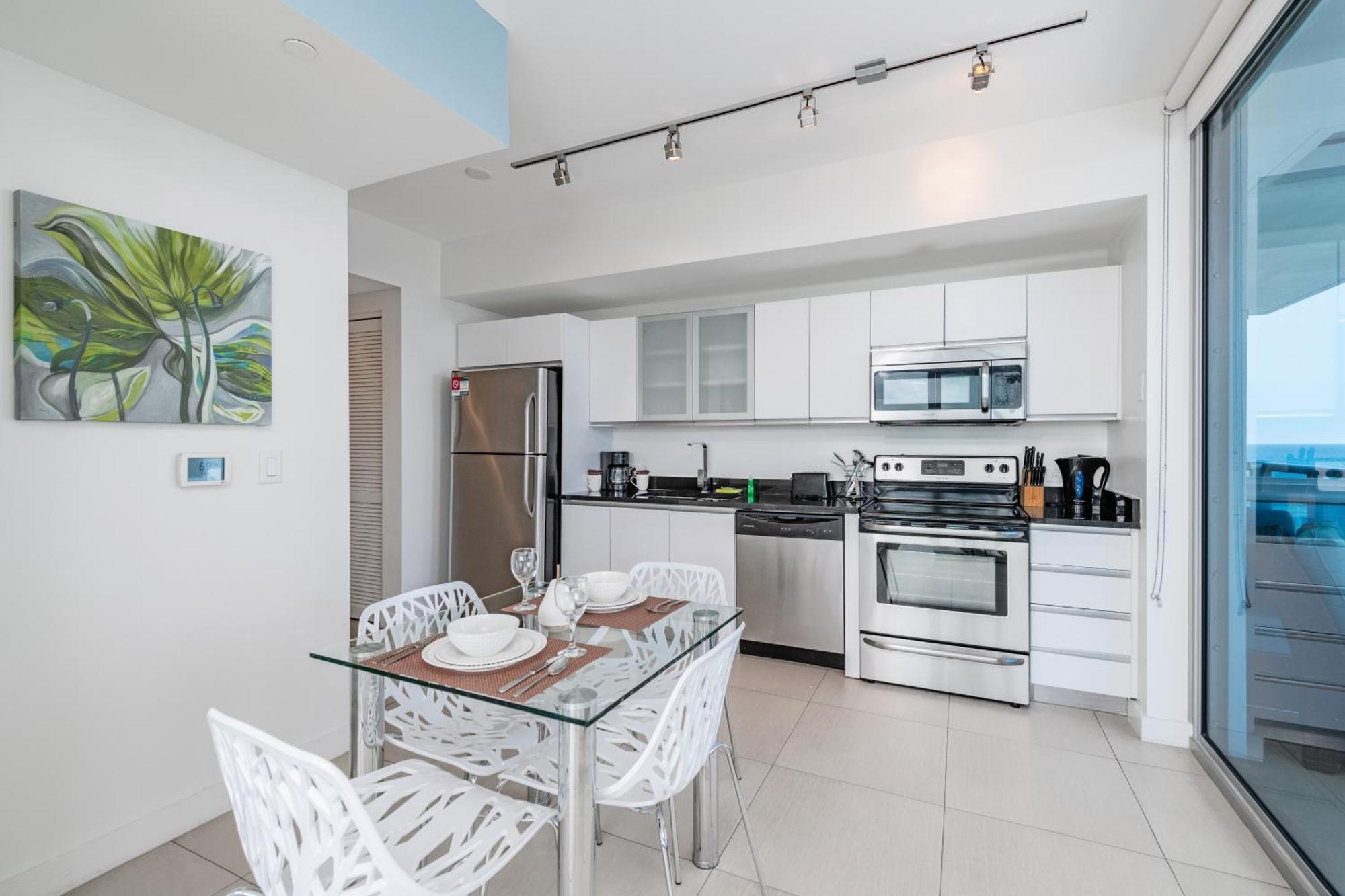 Bluebird Monte Carlo Miami Apartamento
